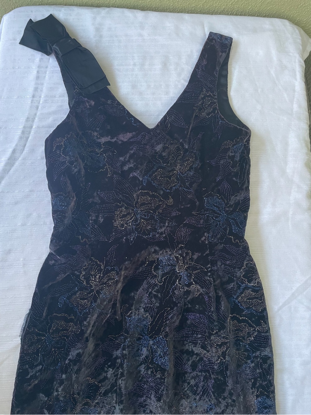 Vintage Scarlett Night V-Neck Velvet Evening Dress size 5-6